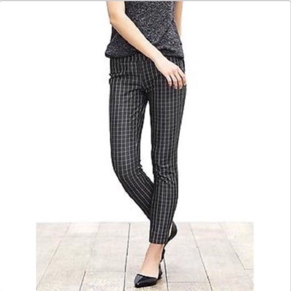 Banana Republic Sloan Fit Windowpane Pant